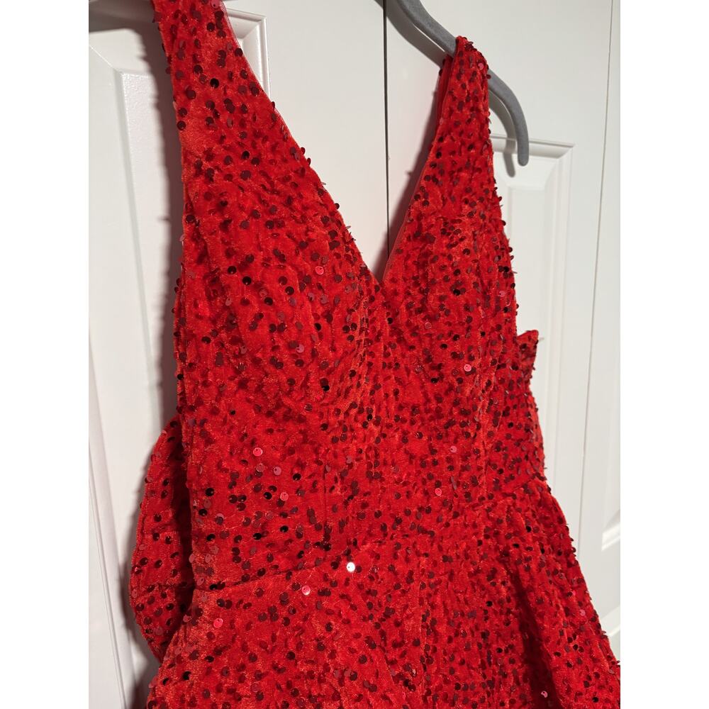 Red Sequin Party Dress Size 2 with Bow Back - Picture 4 of 10
